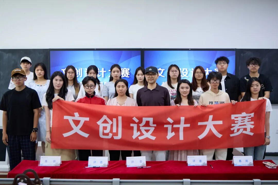 走进东软 —— 创意生花，系列竞赛圆满收官 我院25、26级竞赛圆满收官