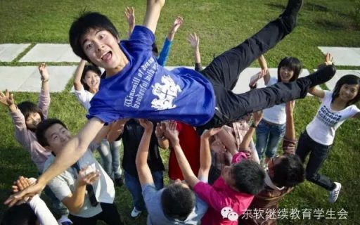 “寻找青春榜样”——东软继续教育学院五四特别行动