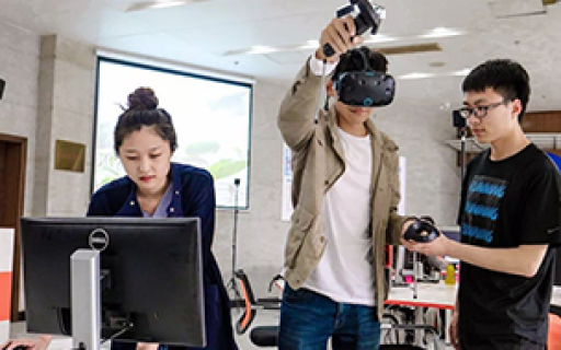 先进一流的软硬条件