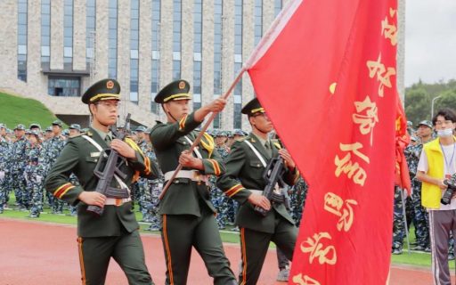 再见,我的迷彩~